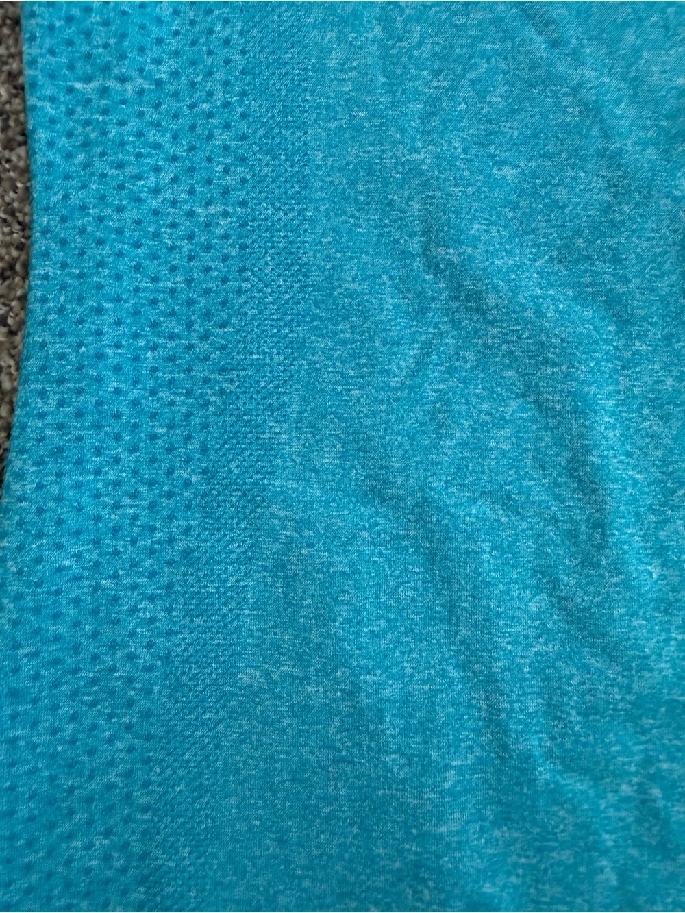 FIGS Women’s Seamless Long-Sleeve Crew in Teal - Picture 3 of 4